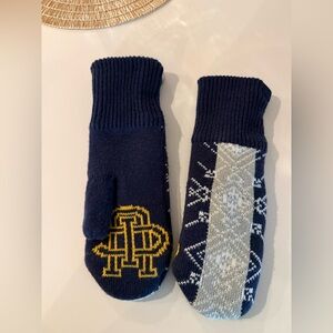 UC Irvine Adidas knit mittens